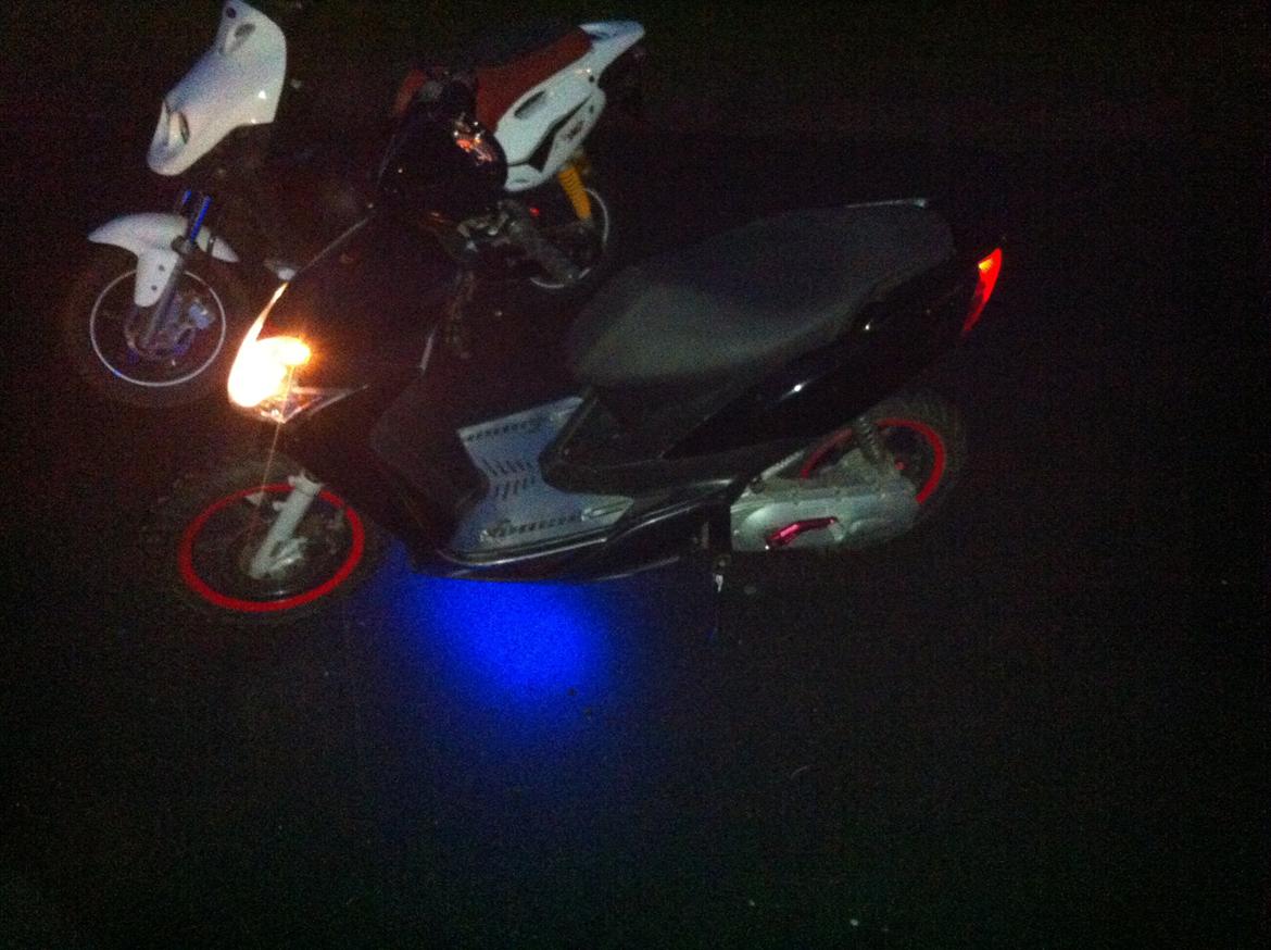 Yamaha Jog R (TILSALG eller BYTTES) billede 9