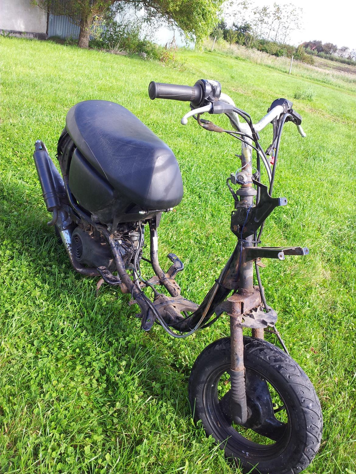 Yamaha jog space under ombygning billede 7