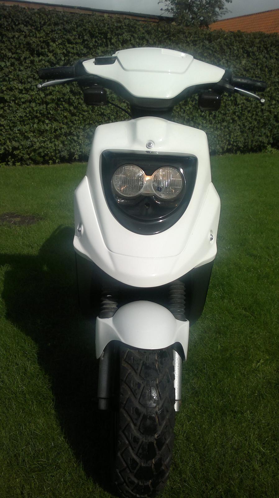 PGO hot 50 SOLGT billede 1