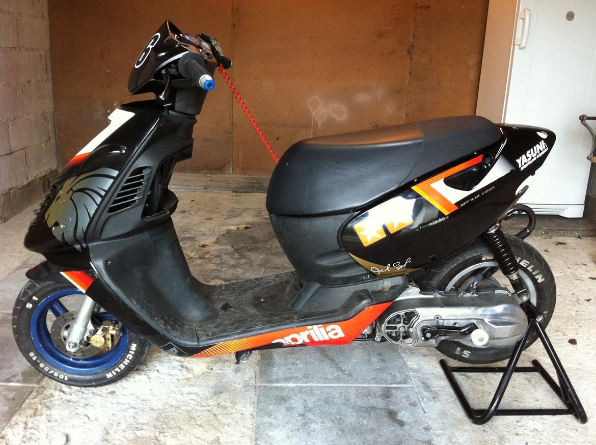 Aprilia Sonic TS billede 1
