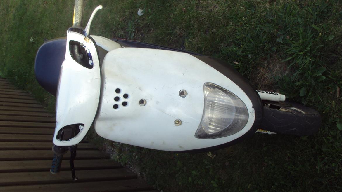 Yamaha Jog Space billede 3