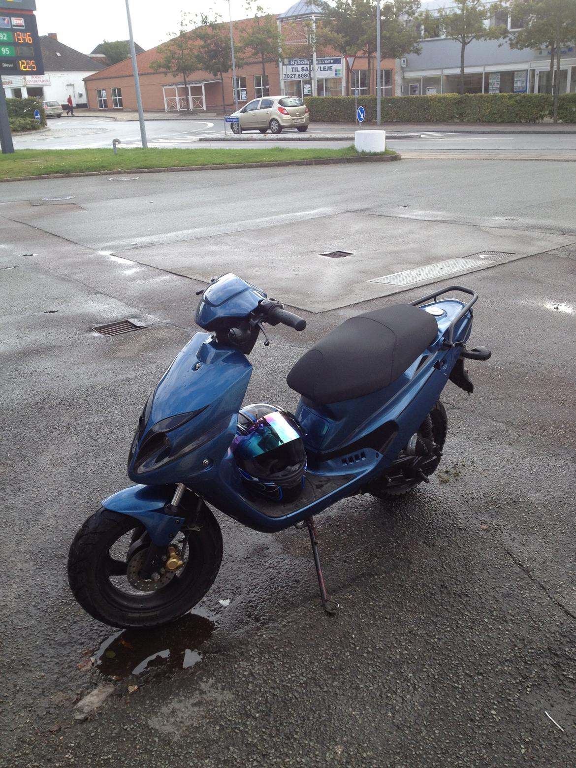 PGO hot 50 med tornado front billede 11