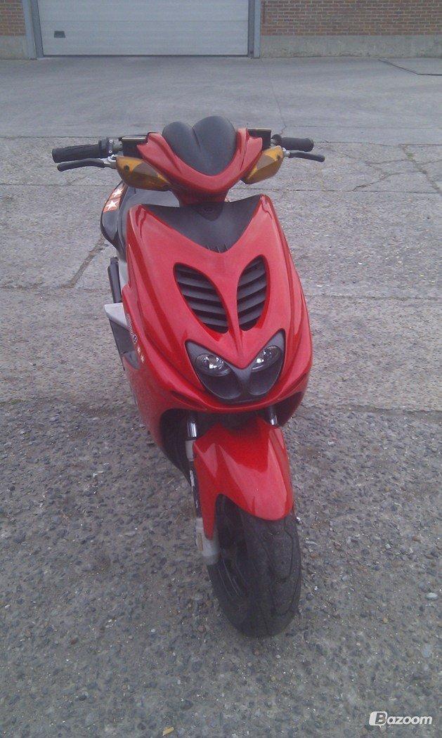 Yamaha aroex billede 1
