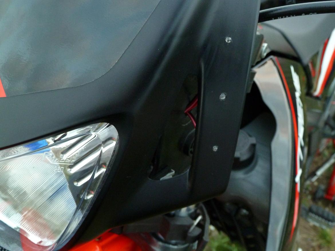 Derbi SENDA SM XTREME  - Diode blinklys billede 14