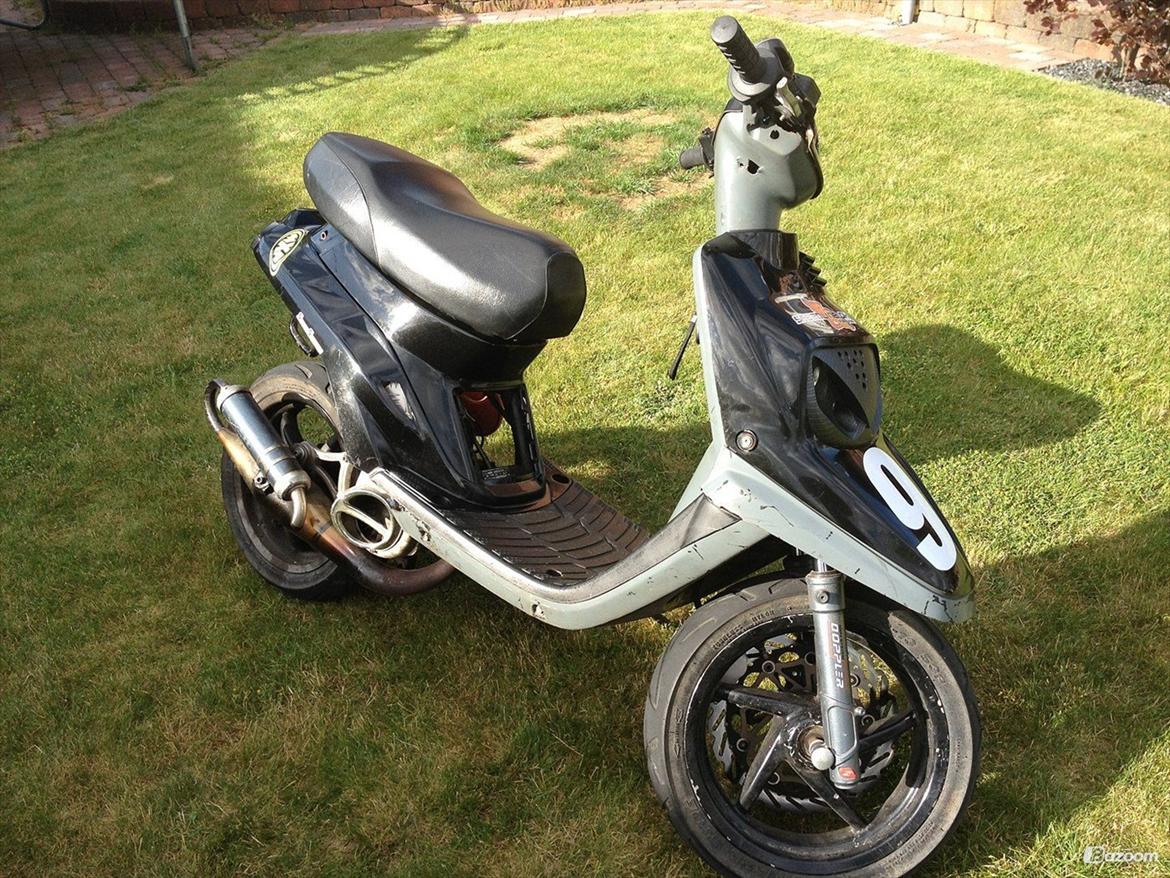 Yamaha Booster - Billede fra tidligere ejer, nye kommer snart. billede 1