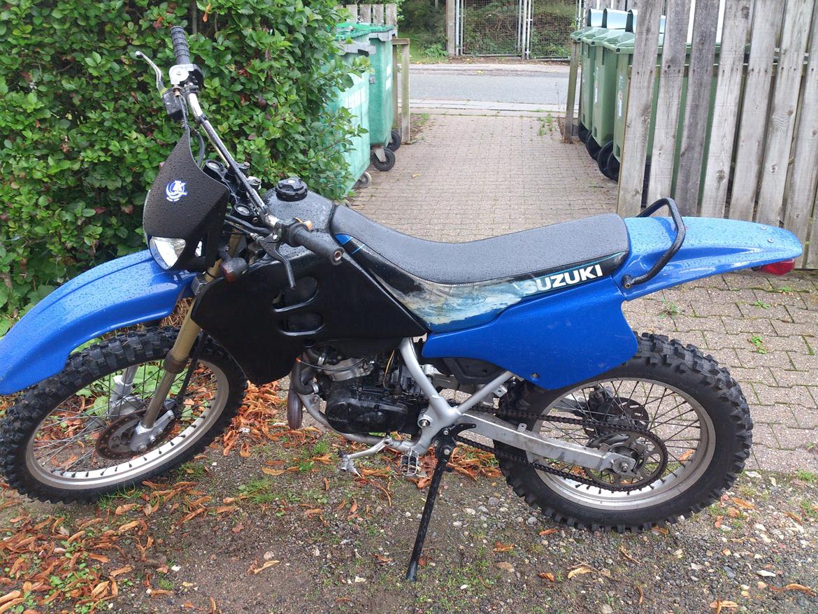 Suzuki RMX tidl knallert billede 2