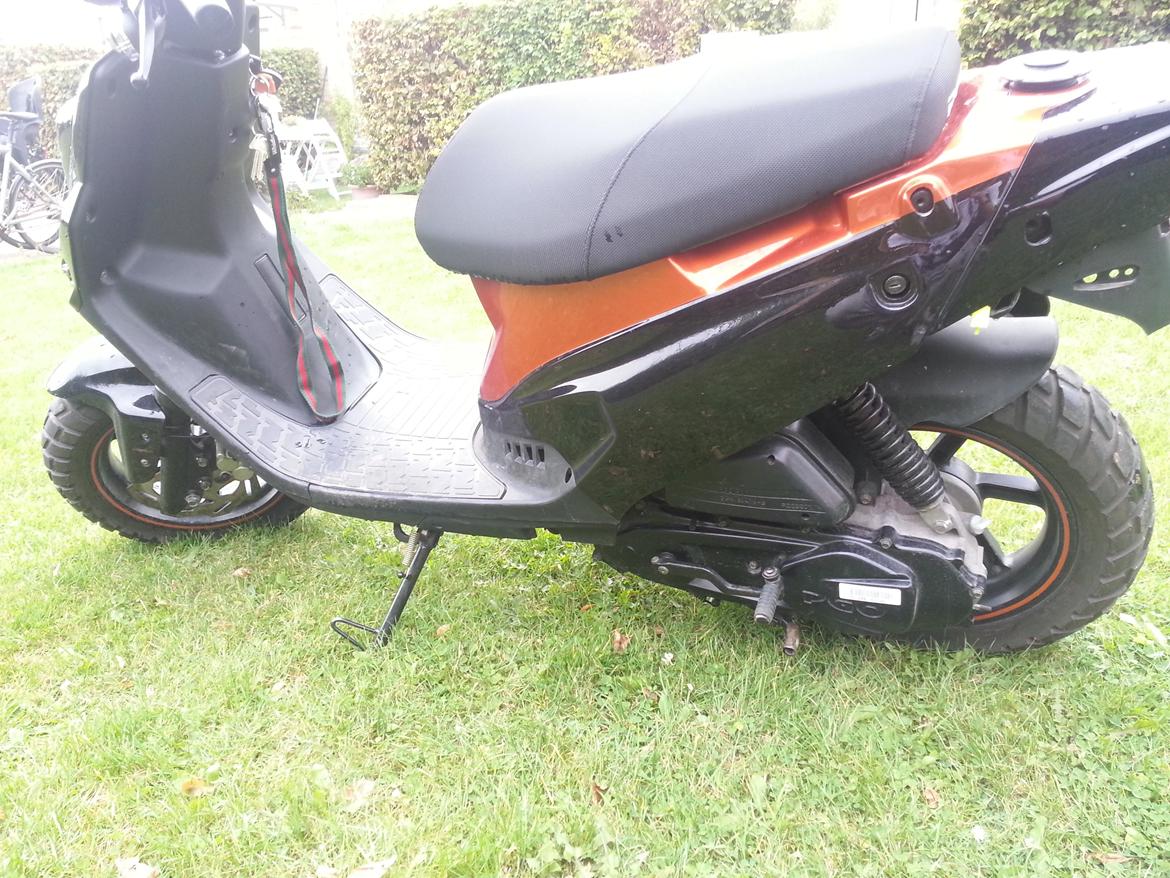 PGO Hot 50 [Solgt] billede 4