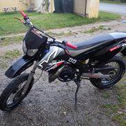 Derbi senda