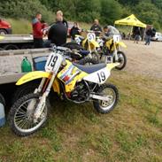 Suzuki rm 65