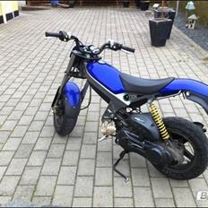 Suzuki street magic - kusse magneten (byttet til jog r)