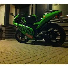 Aprilia RS 50 Race Replica >>BYTTET<<