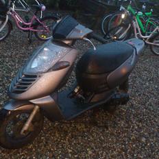 Aprilia sonic