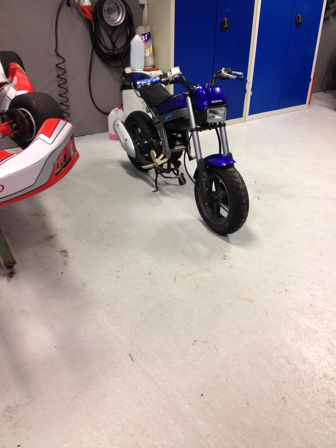 Suzuki street magic - kusse magneten (byttet til jog r) billede 7