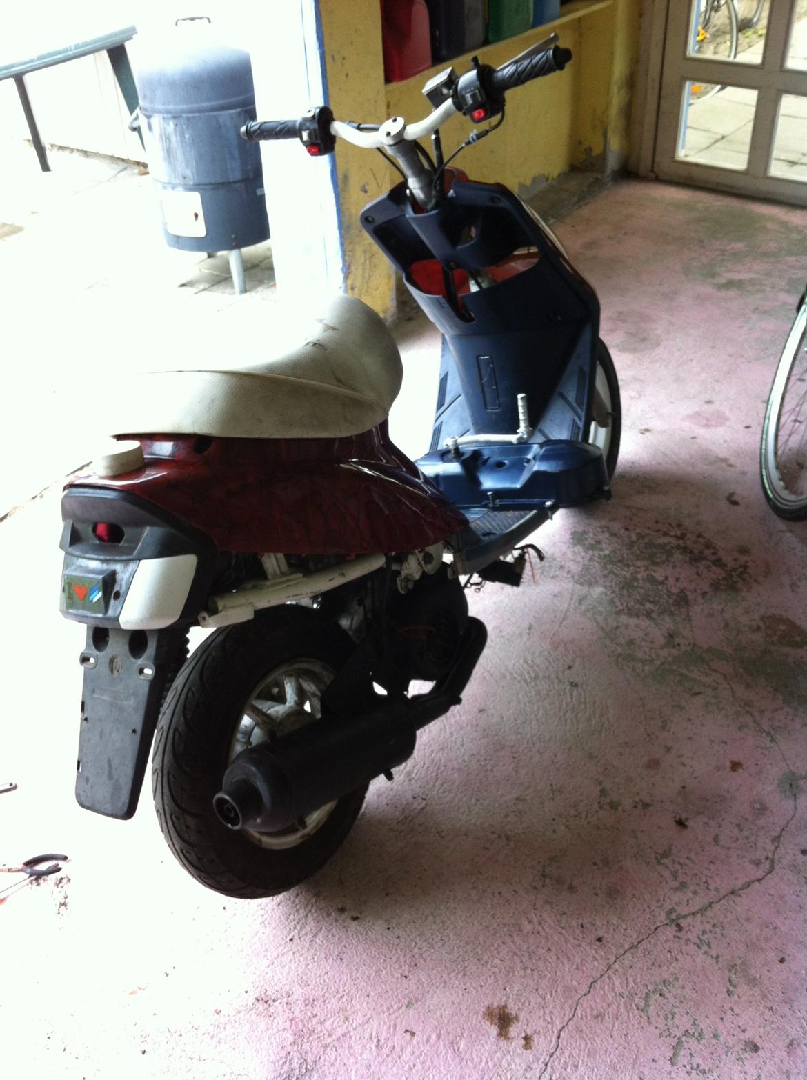 Yamaha Jog [Tidl. scooter] billede 4