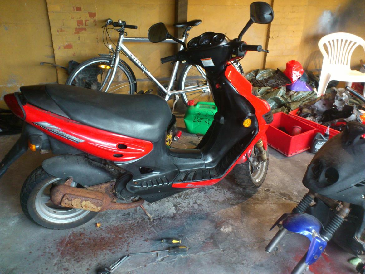 Suzuki kantana ac solgt billede 2