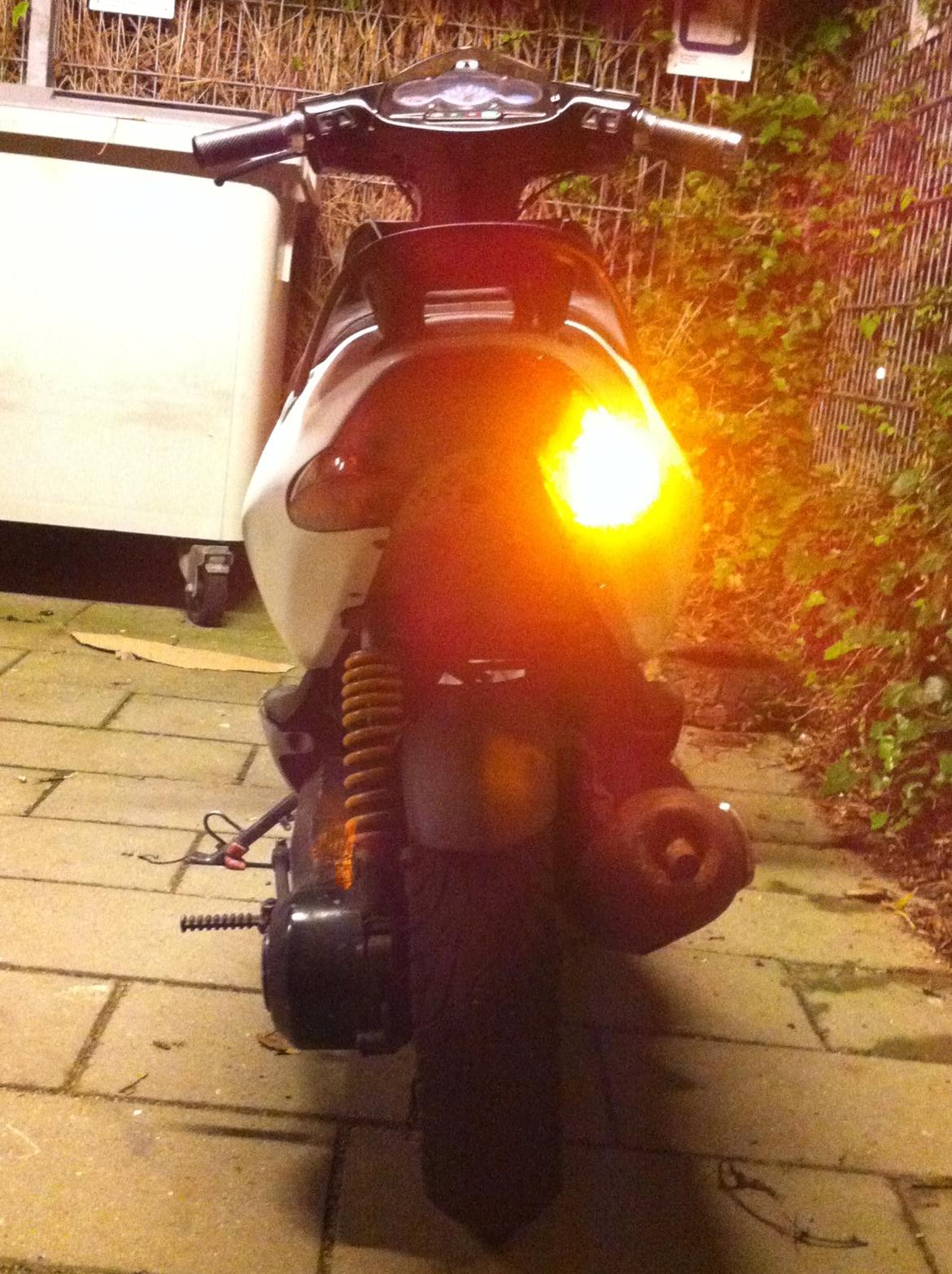 Aprilia Sonic GP - og til højre ka den også! billede 15