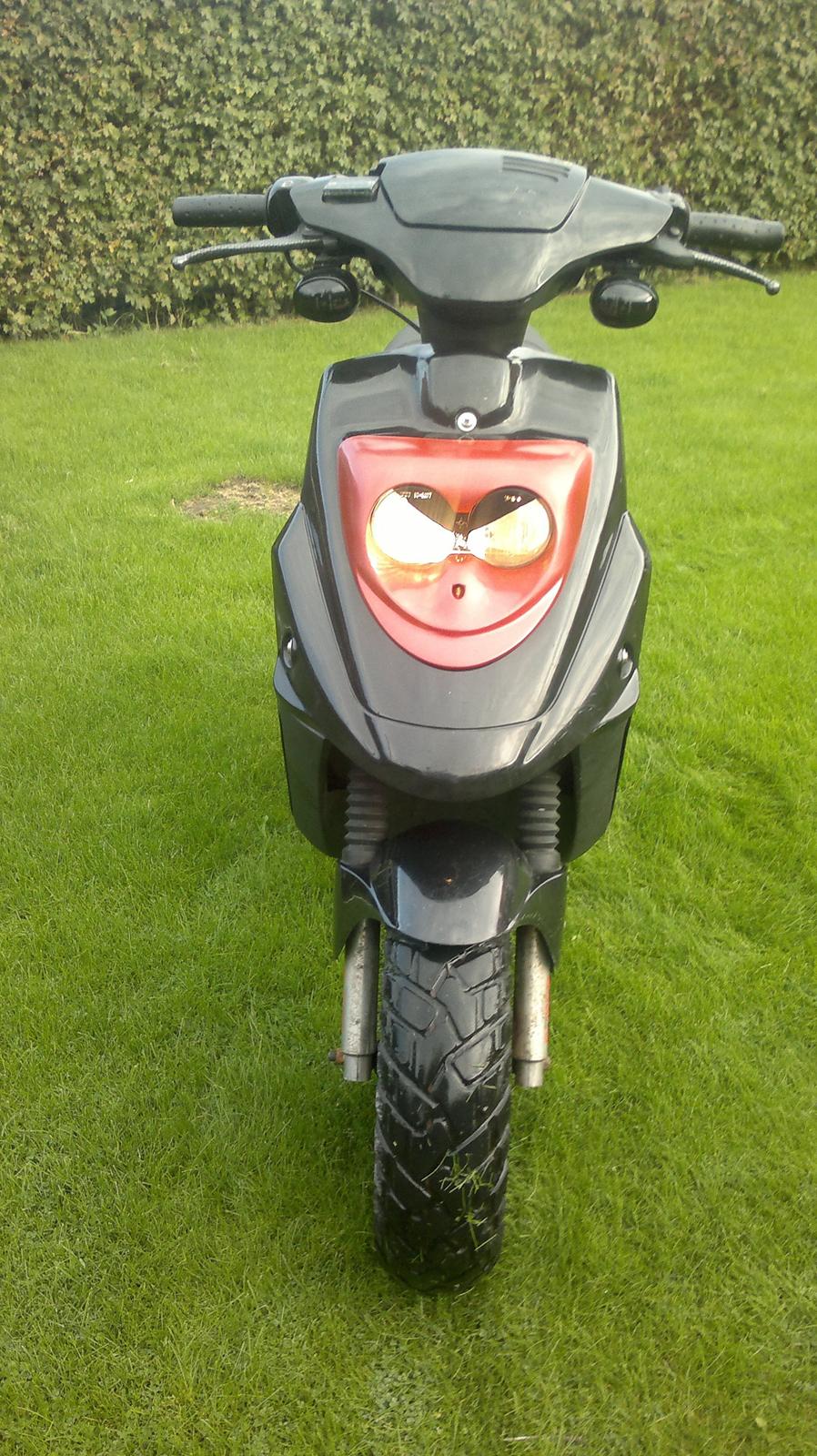 PGO hot 50 SOLGT billede 1