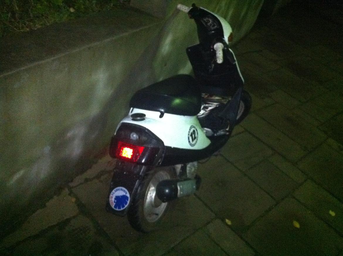 Yamaha Jog FS [SOLGT] billede 11