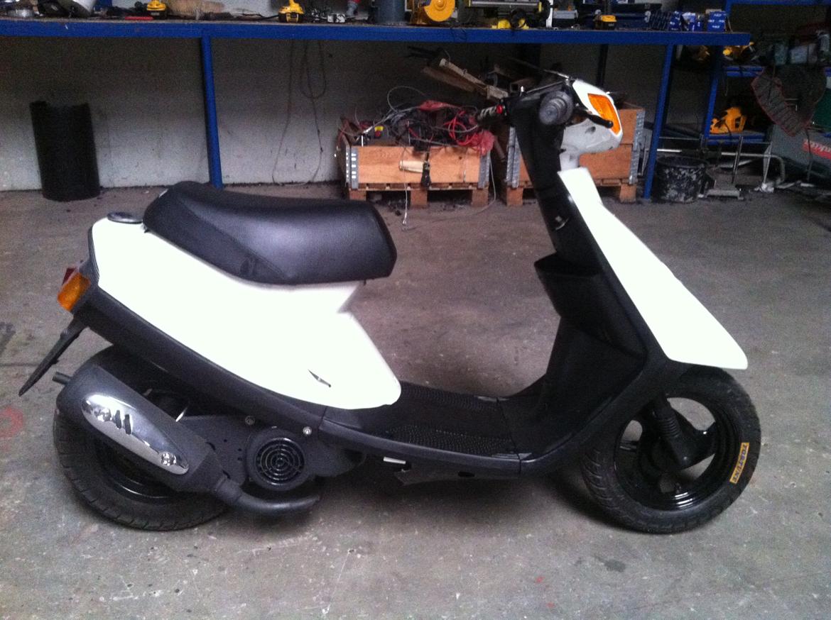 Yamaha Jog AS Hvid (SOLGT) billede 3