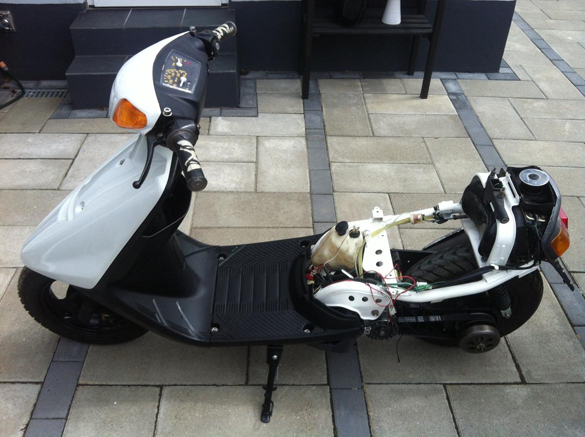 Yamaha Jog AS Hvid (SOLGT) billede 9