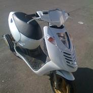 Aprilia Sonic *Perlen*