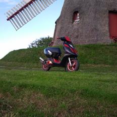 Aprilia Sonic (solg)