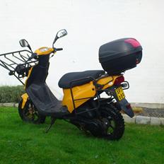 PGO Hot 50 (Post Scooter) Stjålet.