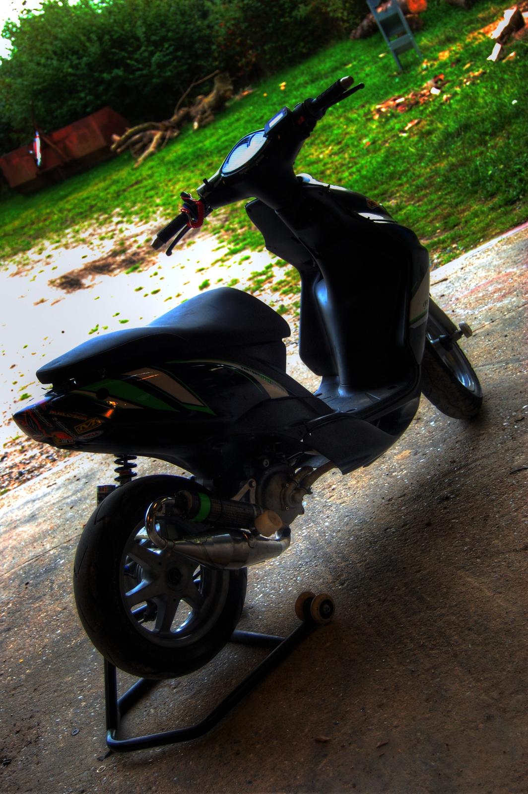 Yamaha Jog R - Baneged SOLGT billede 2