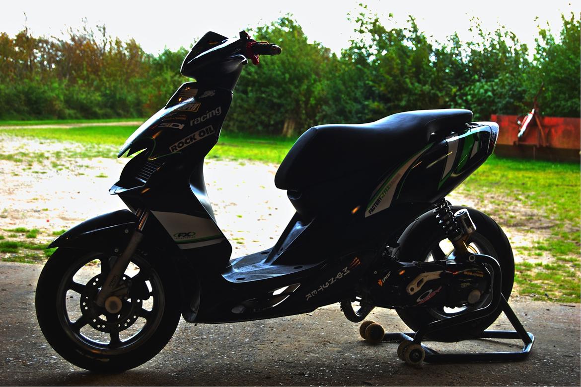 Yamaha Jog R - Baneged SOLGT billede 4