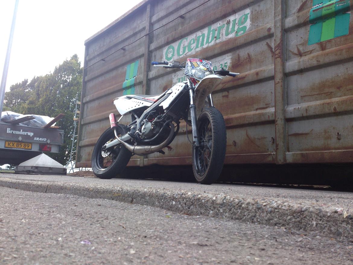 Derbi Senda SM DD LC " Red Hat " billede 4