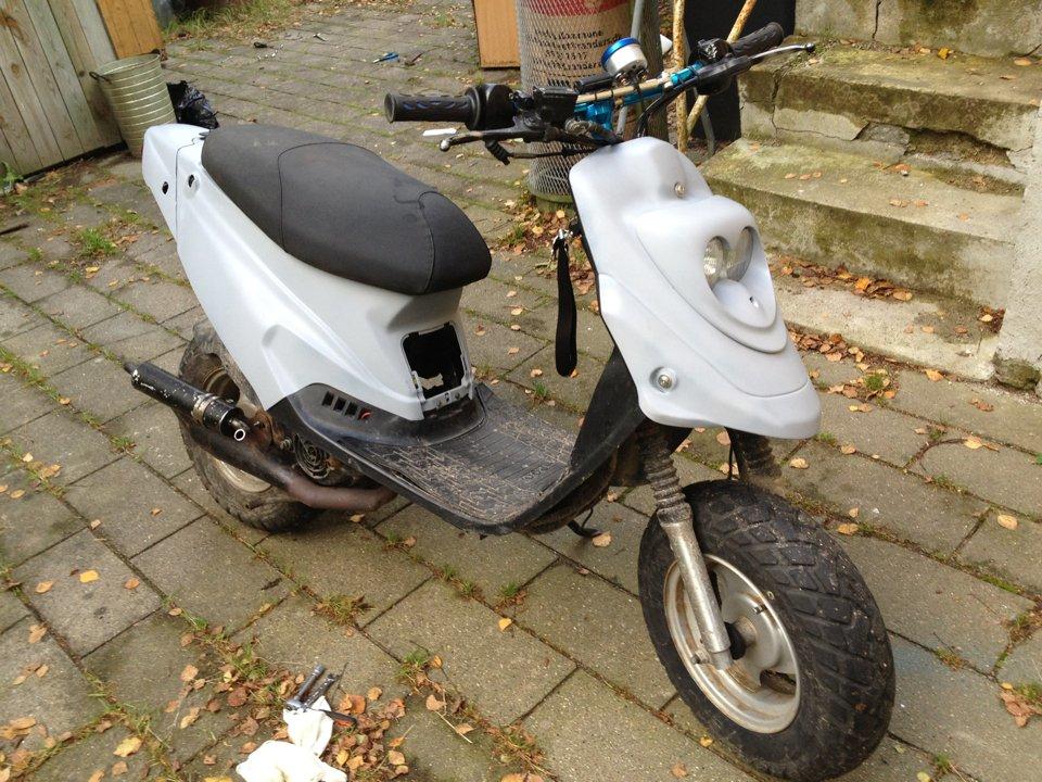 PGO hot 50 - Hot So - Grundet - mangler at blive malet hvid :-)  billede 7