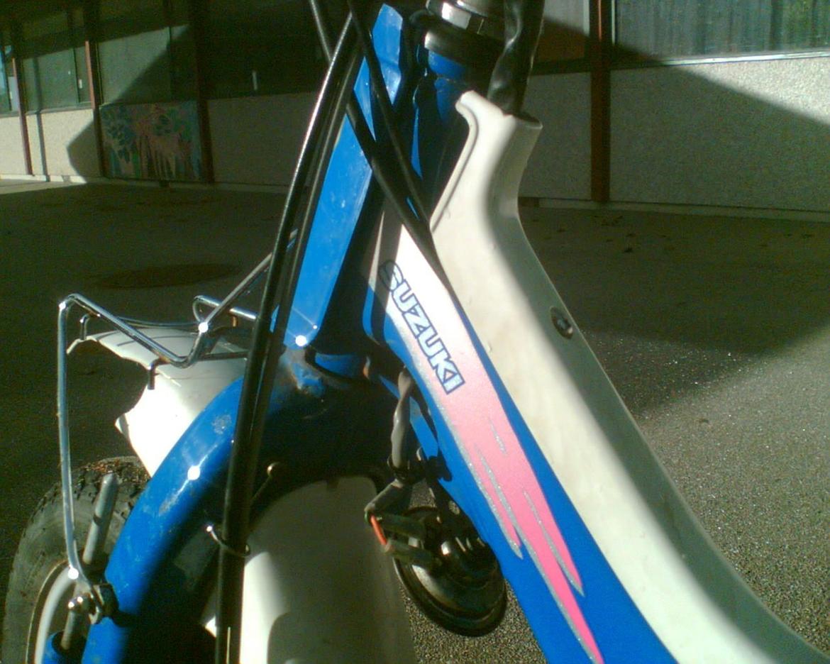 Suzuki FZ50 billede 6