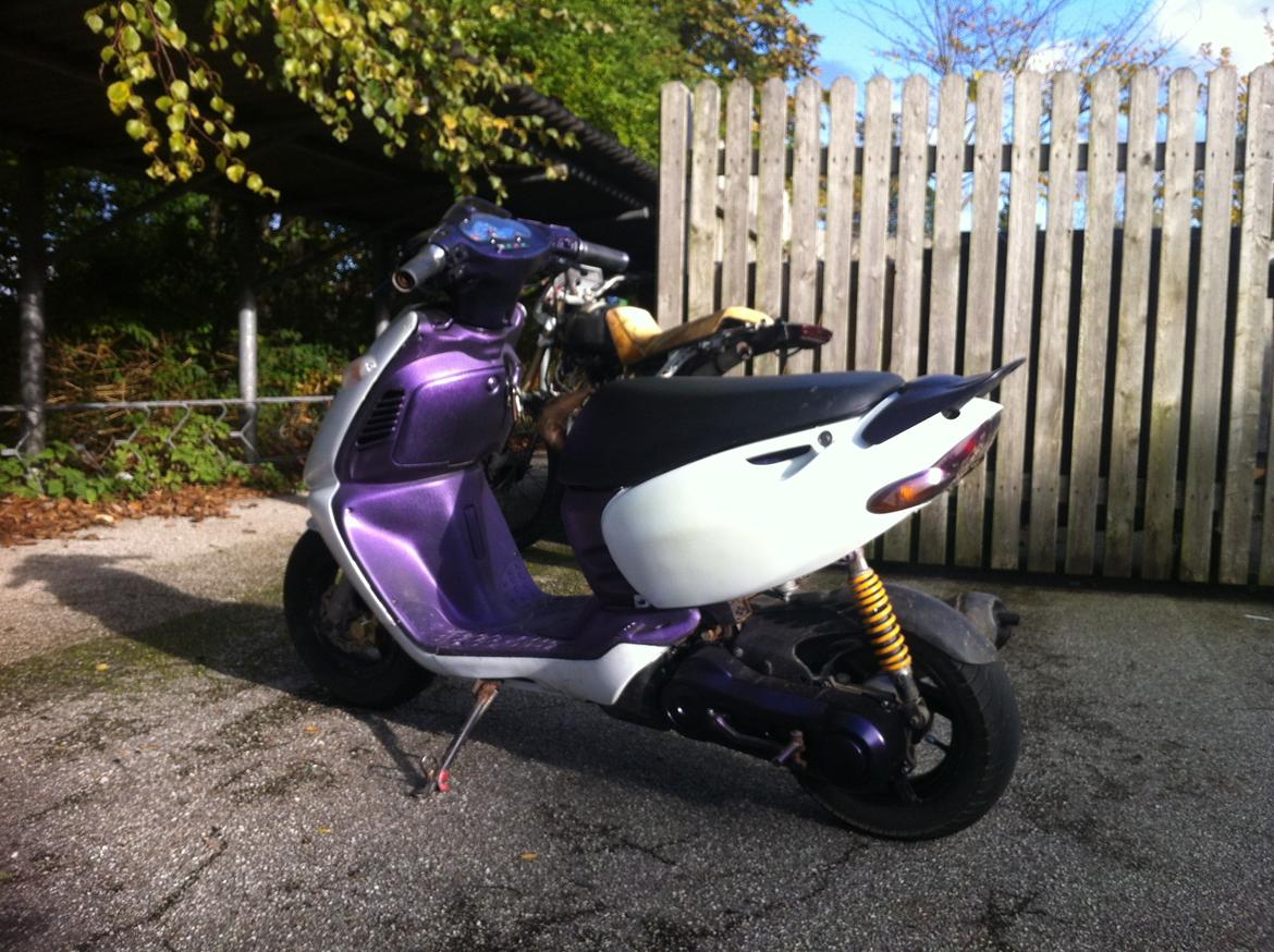 Aprilia Sonic GP - ja sådan har jeg også haft den til at se ud :D billede 10