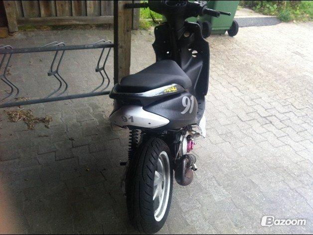 Yamaha jog r ts (før) billede 5