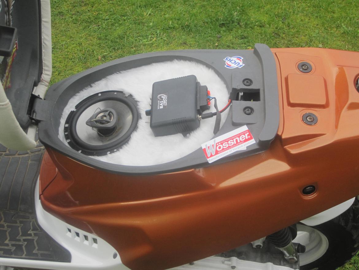 PGO Hot 50 orange lyn solgt for 3000 - Flot anlæg :)  billede 2