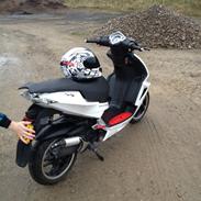 Peugeot speedfight 3 rs 