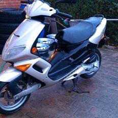 Peugeot Speedfight 1
