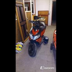 Peugeot speedfight 2