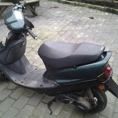 Yamaha Axis