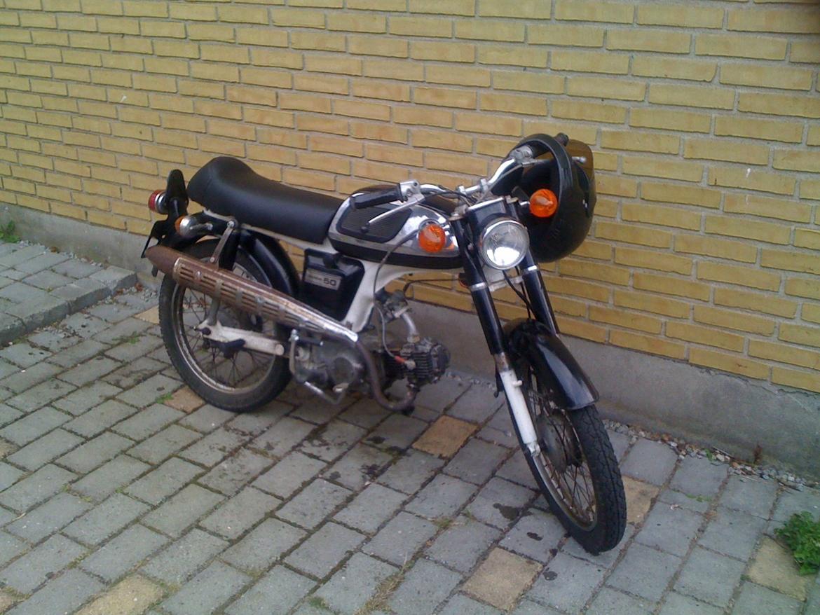 Honda cd 50