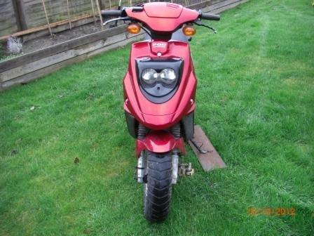 PGO Hot 50 "Rød toppen" billede 3