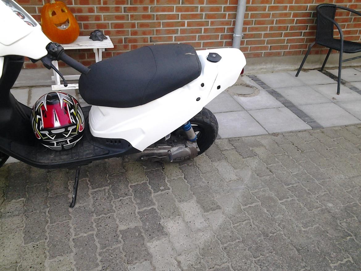 PGO Hot 50 billede 2