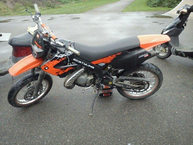 Derbi Senda  (SOLGT) billede 4