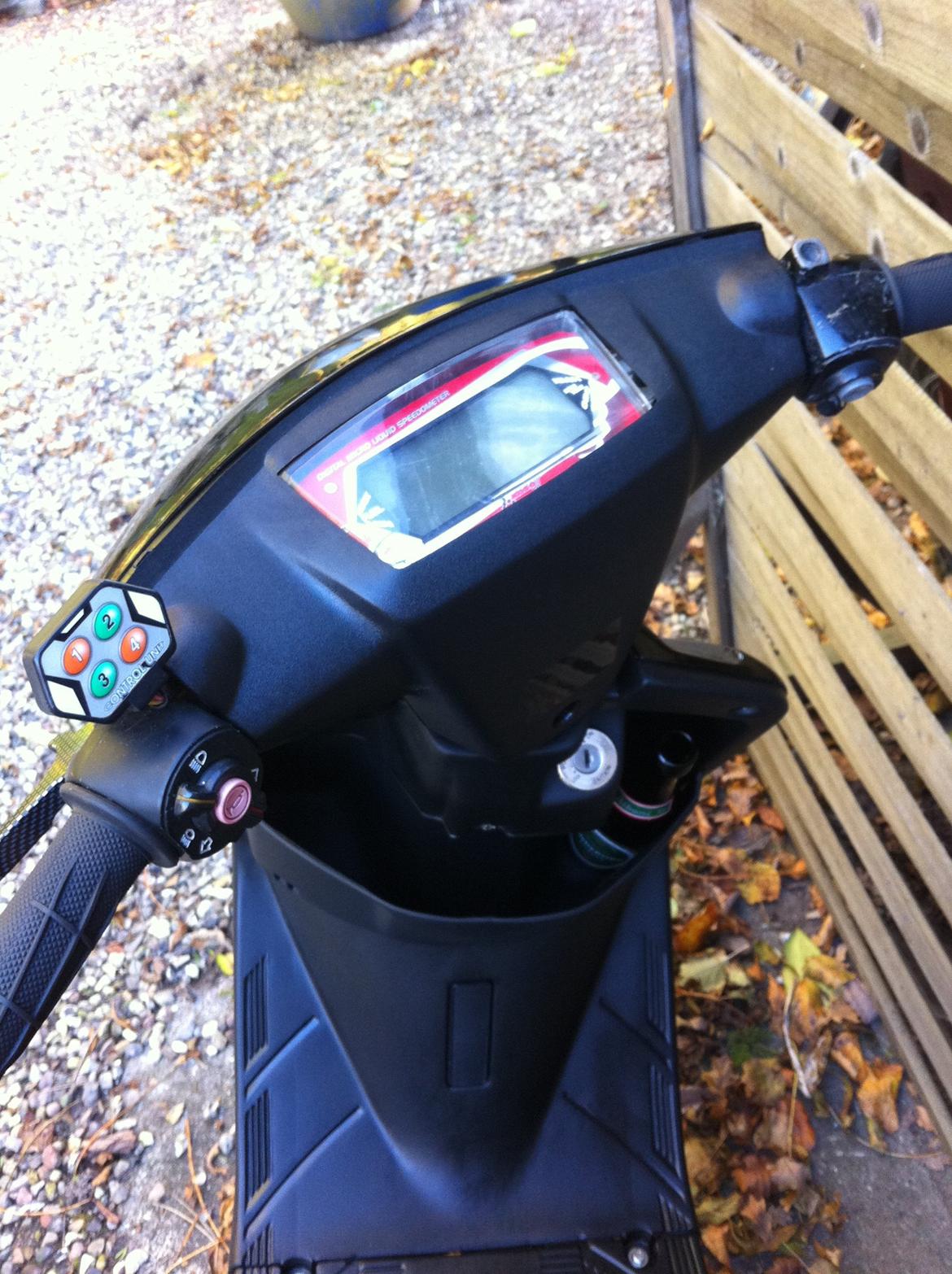 Yamaha Jog AS  # Væk - Taget idag d. 28/10-12 billede 20