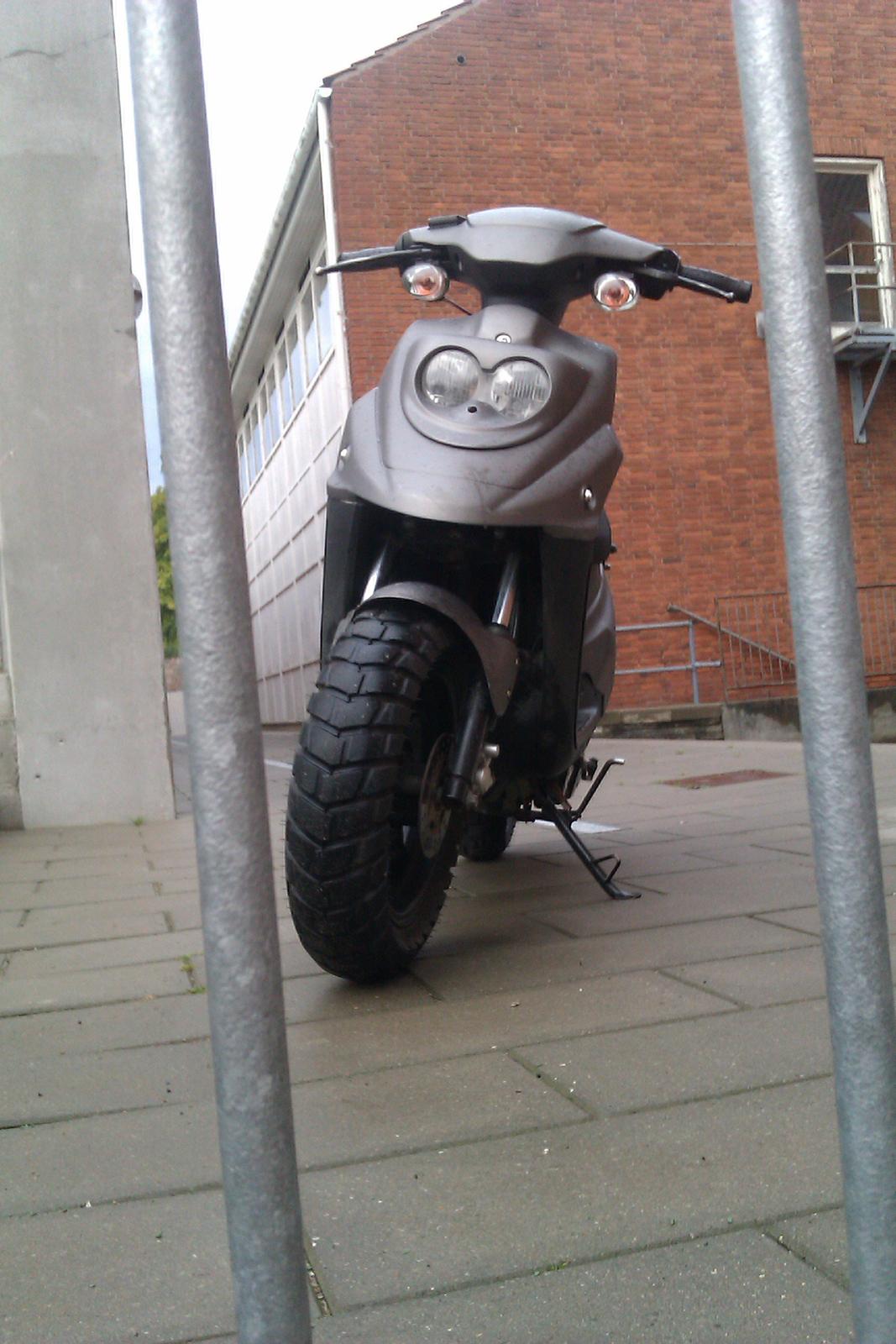 PGO Hot 50 billede 1