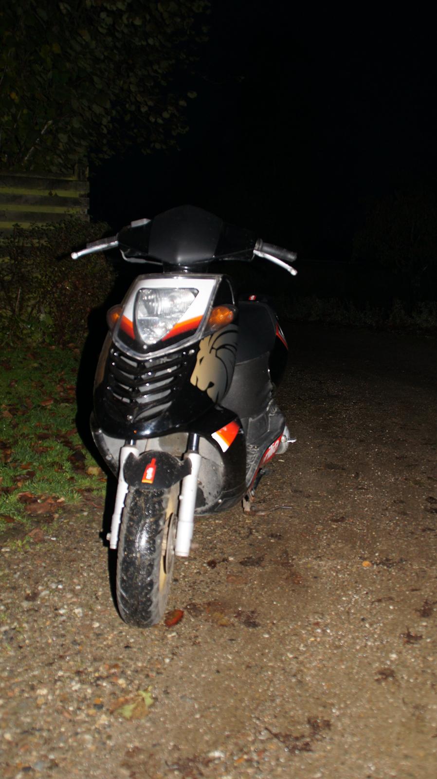 Aprilia sonic ac GP "stjålet D 20/4 13" billede 1