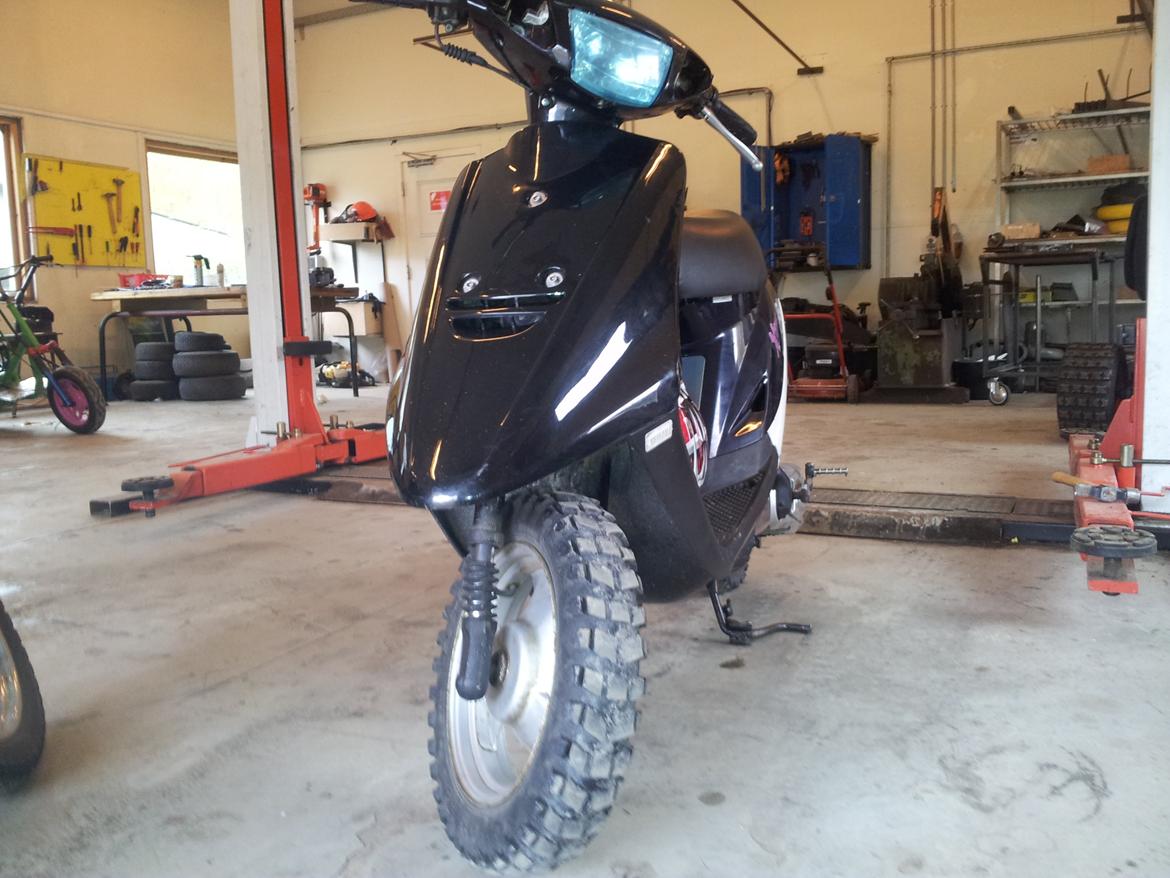 Yamaha jog fs ( solgt) billede 1