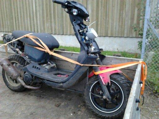 PGO Hot 50 SP - scooteren lige da jeg havde fået den uden skjolde:) billede 5