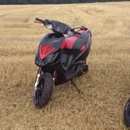 Piaggio NRG MC3 Sports Edition [Maja]