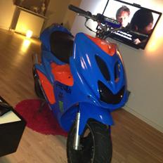 Yamaha aerox.. TIL SALG/BYTTE